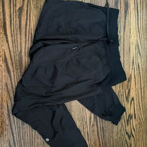 Lululemon dance studio joggers